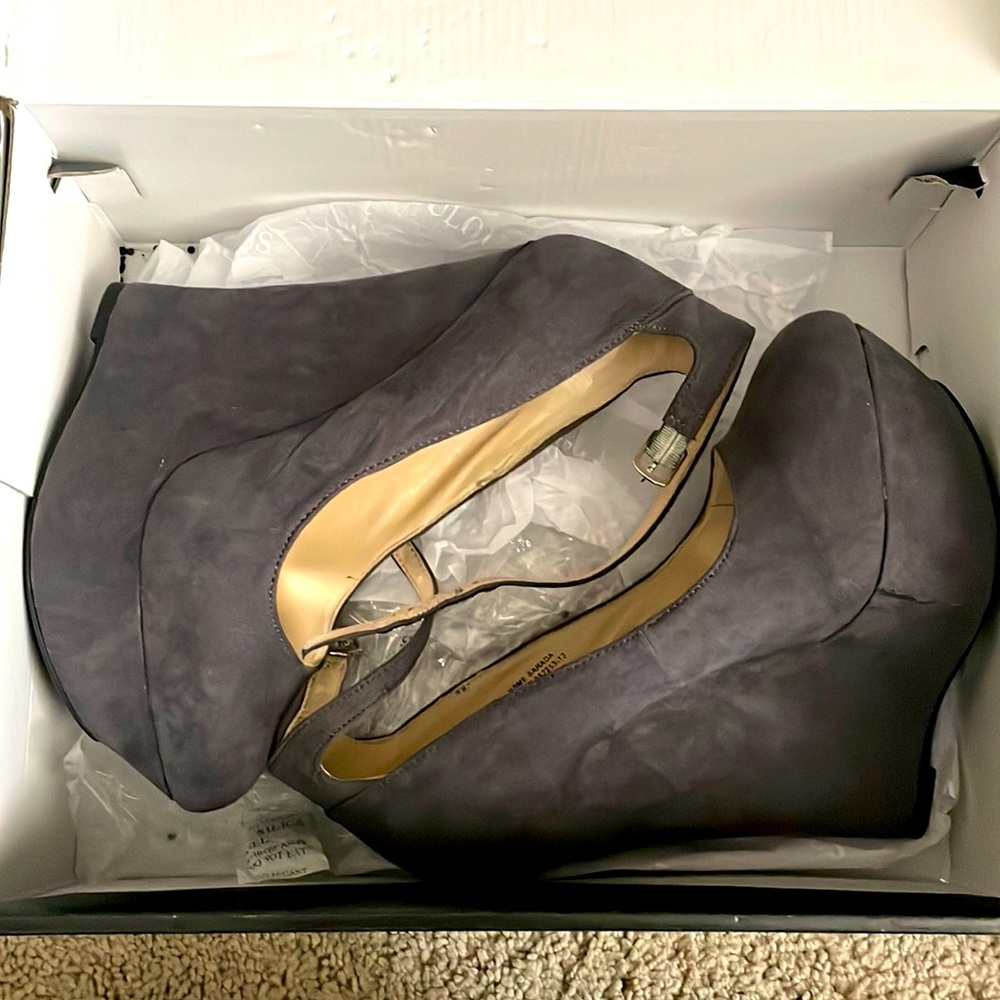 Gray wedges